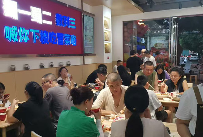 成都好吃的冒菜品牌有哪些?本土冒菜品牌分享